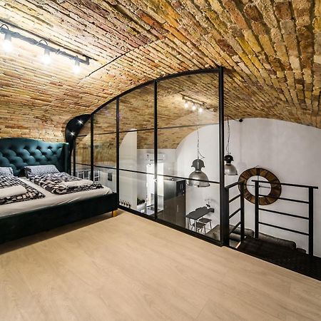 Spacious Loft In The Heart Of Downtown Budapešť Exteriér fotografie