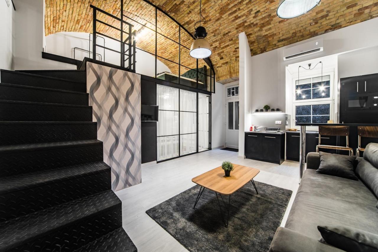 Spacious Loft In The Heart Of Downtown Budapešť Exteriér fotografie