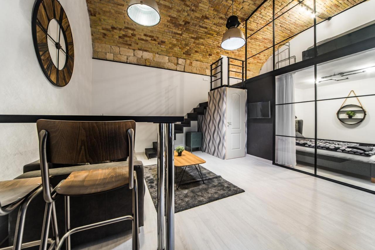 Spacious Loft In The Heart Of Downtown Budapešť Exteriér fotografie